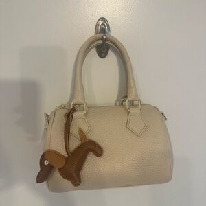 NWOT Italian Leather Cream Handbag with Dog Charm